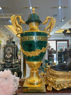Bình Cup Malachite Tai Rồng