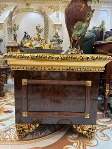 Táp Đầu Giường Gỗ Mạ Vàng