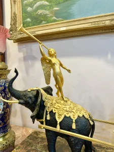 Đồng Hồ Tượng Voi